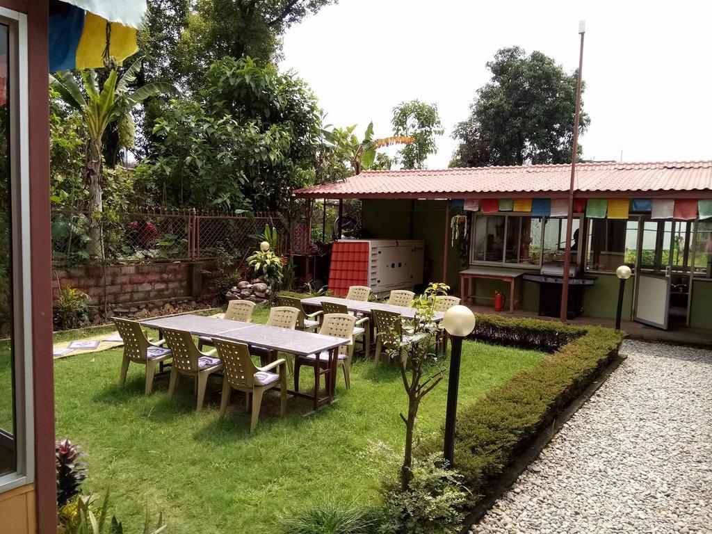 Hotel Milarepa Pvt Ltd Pokhara Exterior foto
